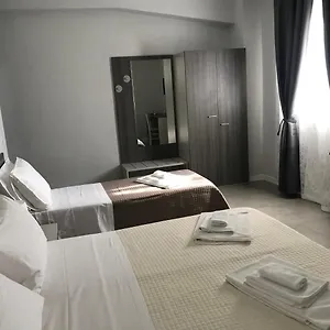 https://borgo-palombaio-home.taorminaitalyhotels.com