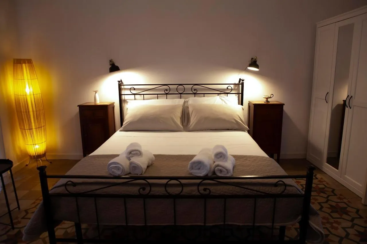 Bed & Breakfast Jasper B&B Aeroporto di Catania Fontana Rossa Italia