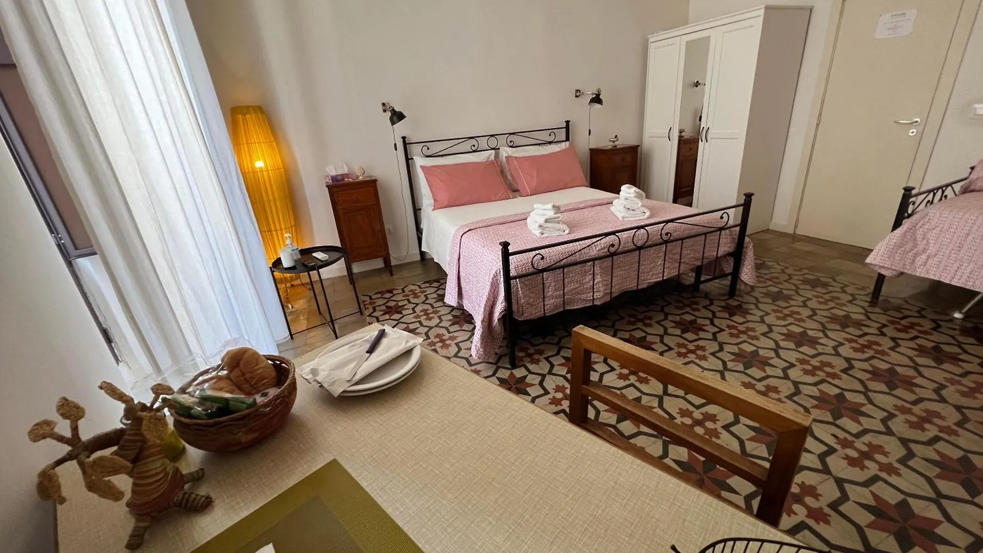 Jasper B&B Aeroporto di Catania Fontana Rossa 0*,